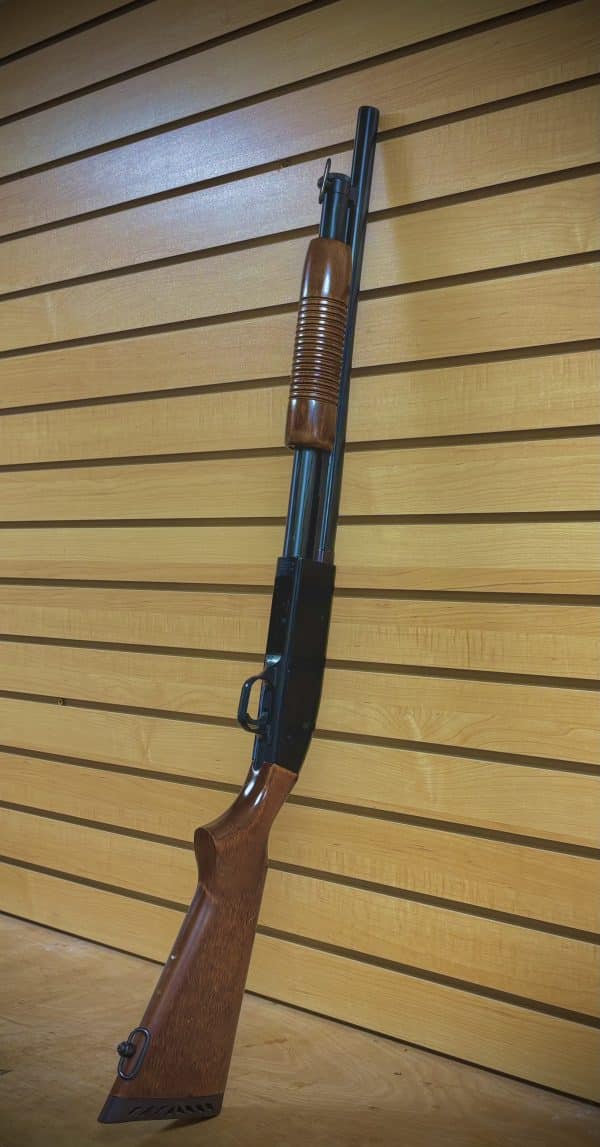 MOSSBERG 500A 12 GAUGE SHOTGUN