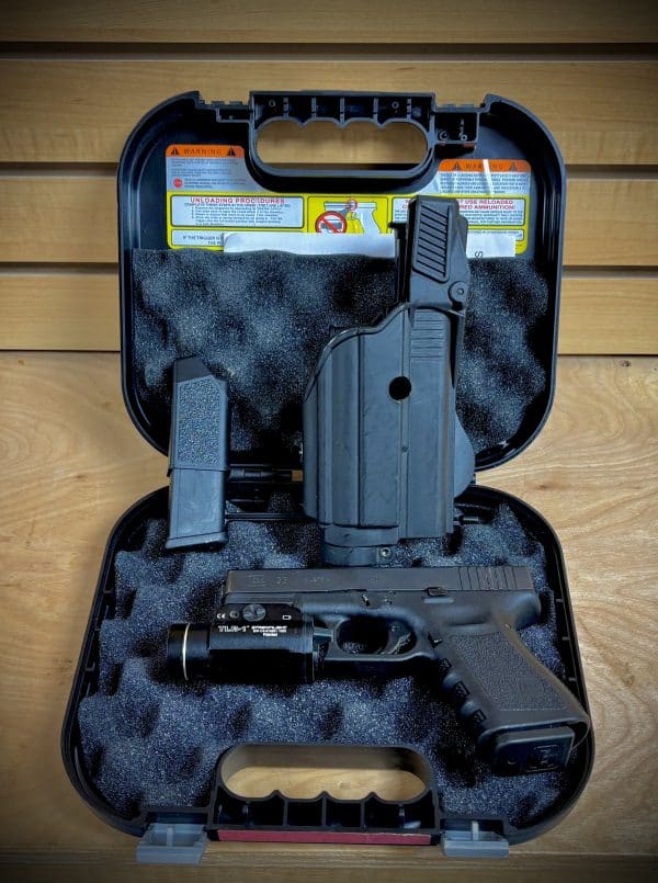 GLOCK 23 GEN 3 WITH LIGHT AND HOLSTER - Image 2