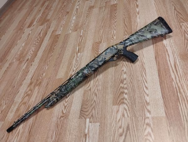 Like New Stoeger M3500 12 Ga Camo - Image 2
