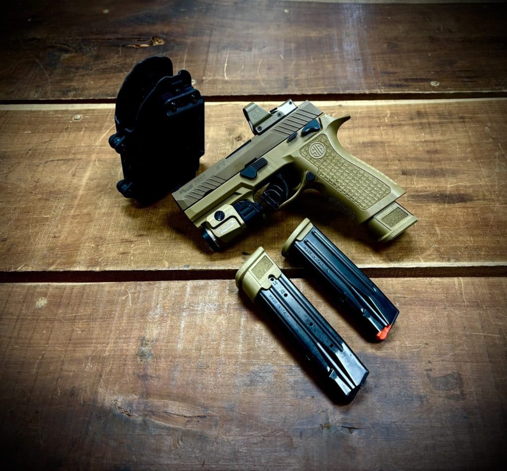 PRE OWNED SIG M18