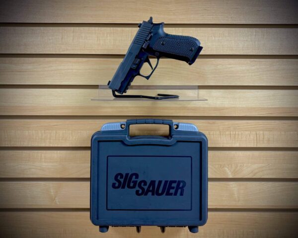 NICE PRE-OWNED SIG P220 45ACP HAS BOX, HOLSTER & 5 MAGS - Image 3