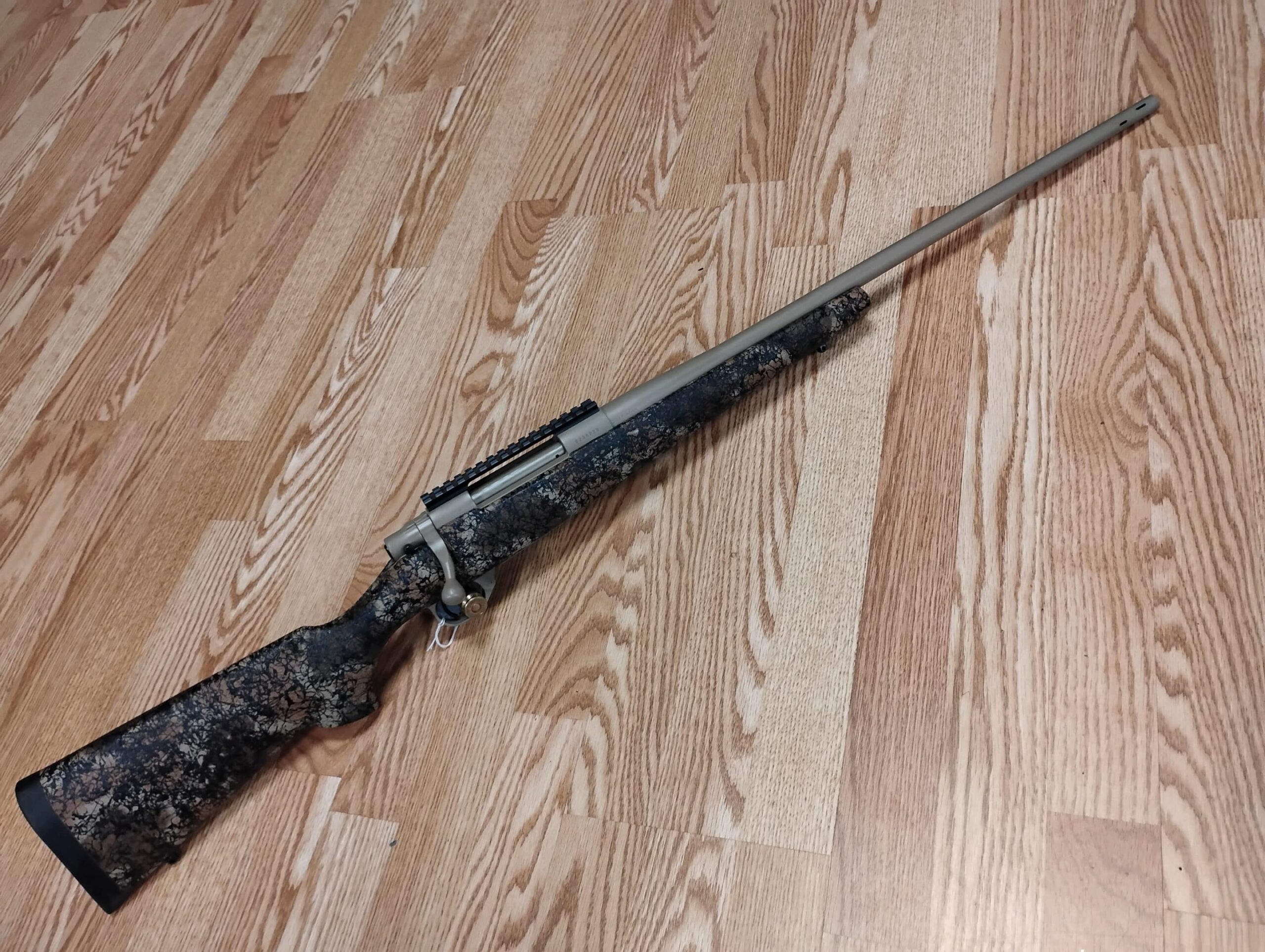 Like New Legacy Howa 1500 338 WIn Mag