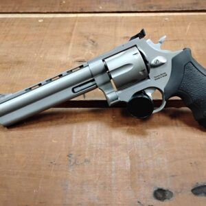 Pre Owned Taurus Tracker 44