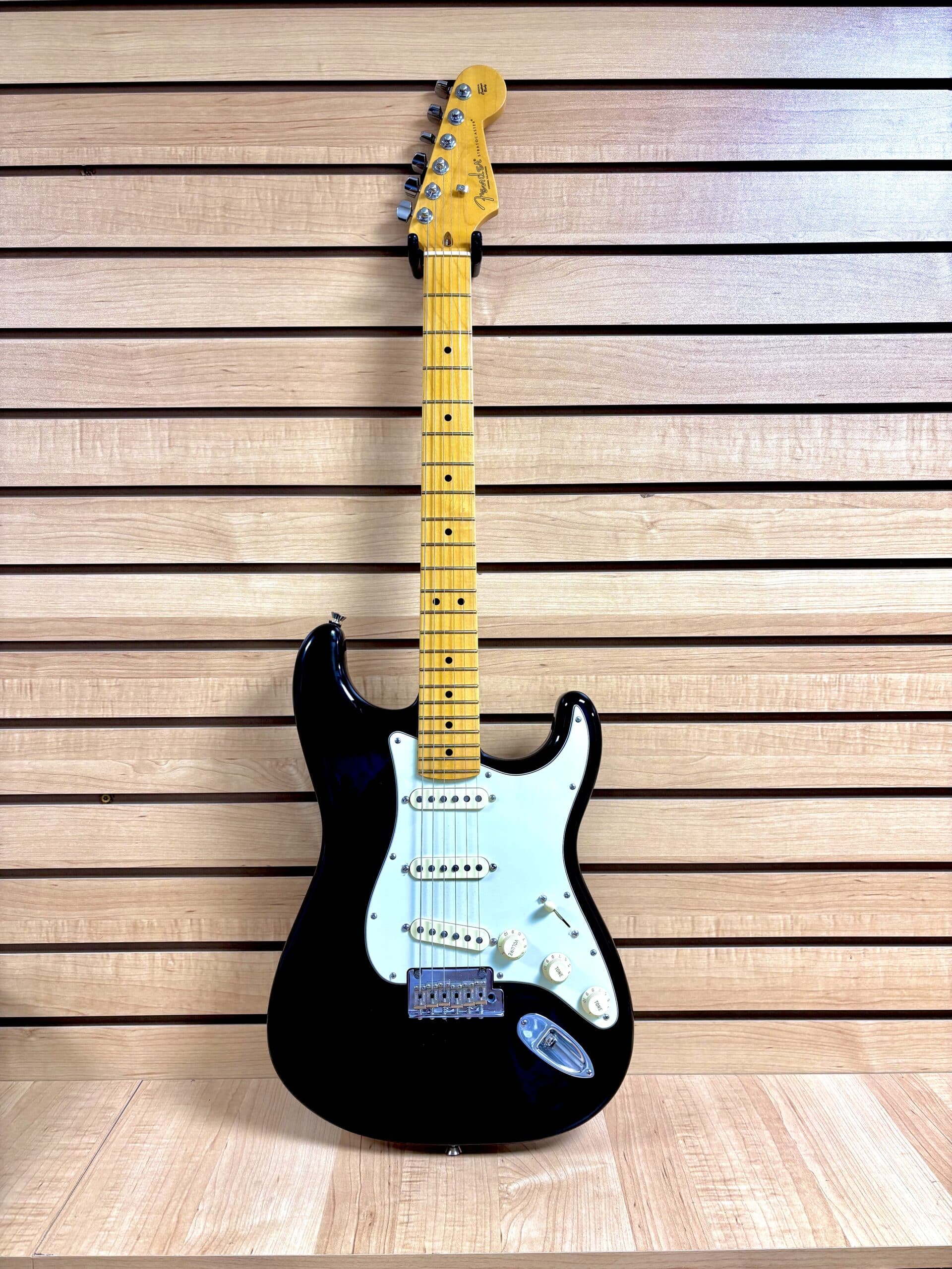 FENDER AMERICAN PROFESSIONAL II STRATOCASTER