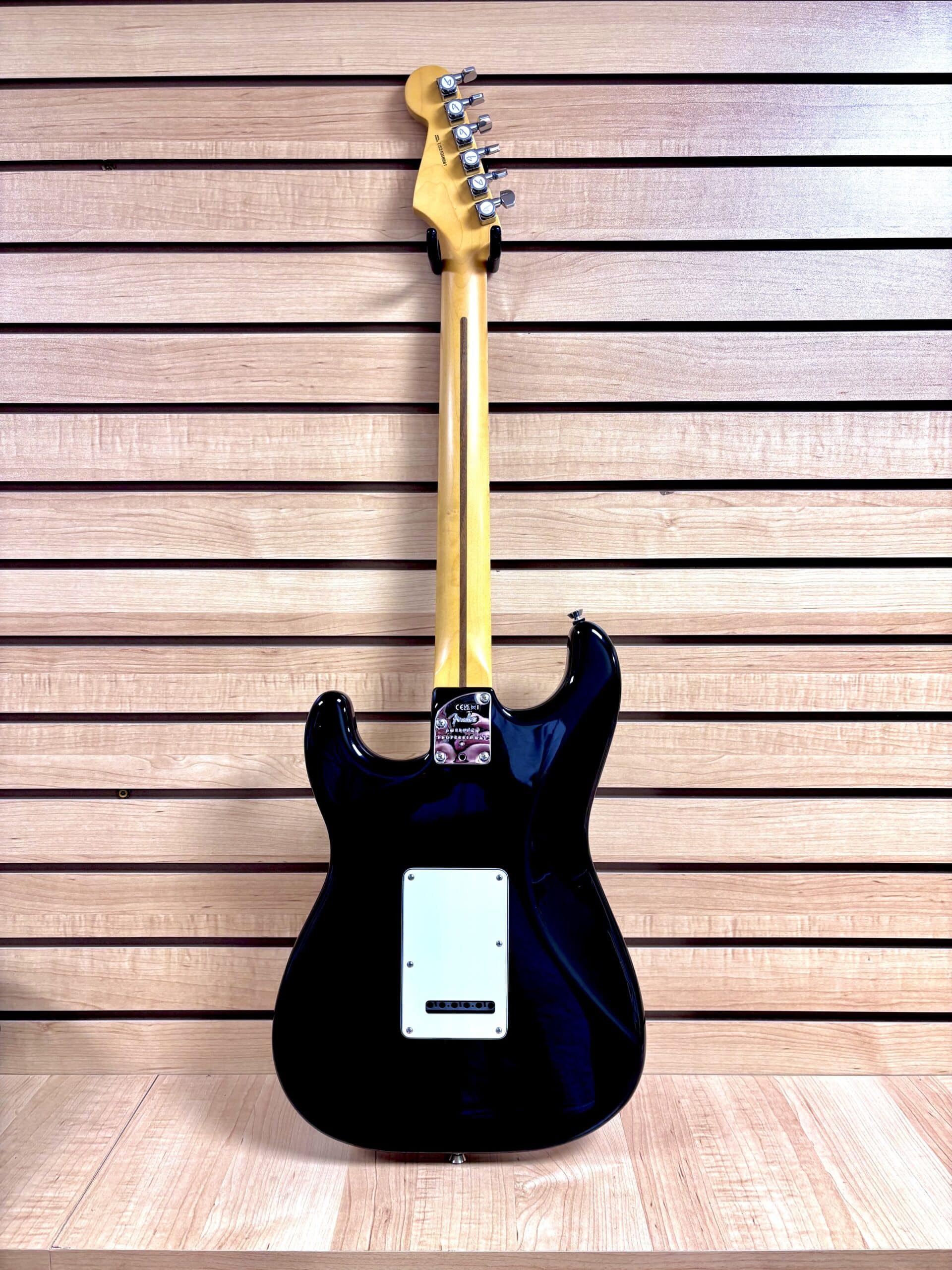 FENDER AMERICAN PROFESSIONAL II STRATOCASTER - Image 3