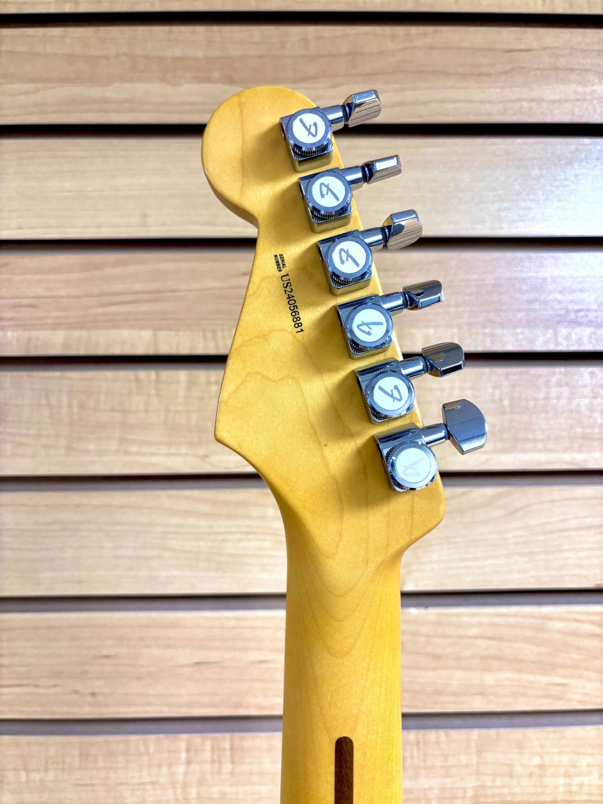 FENDER AMERICAN PROFESSIONAL II STRATOCASTER - Image 4