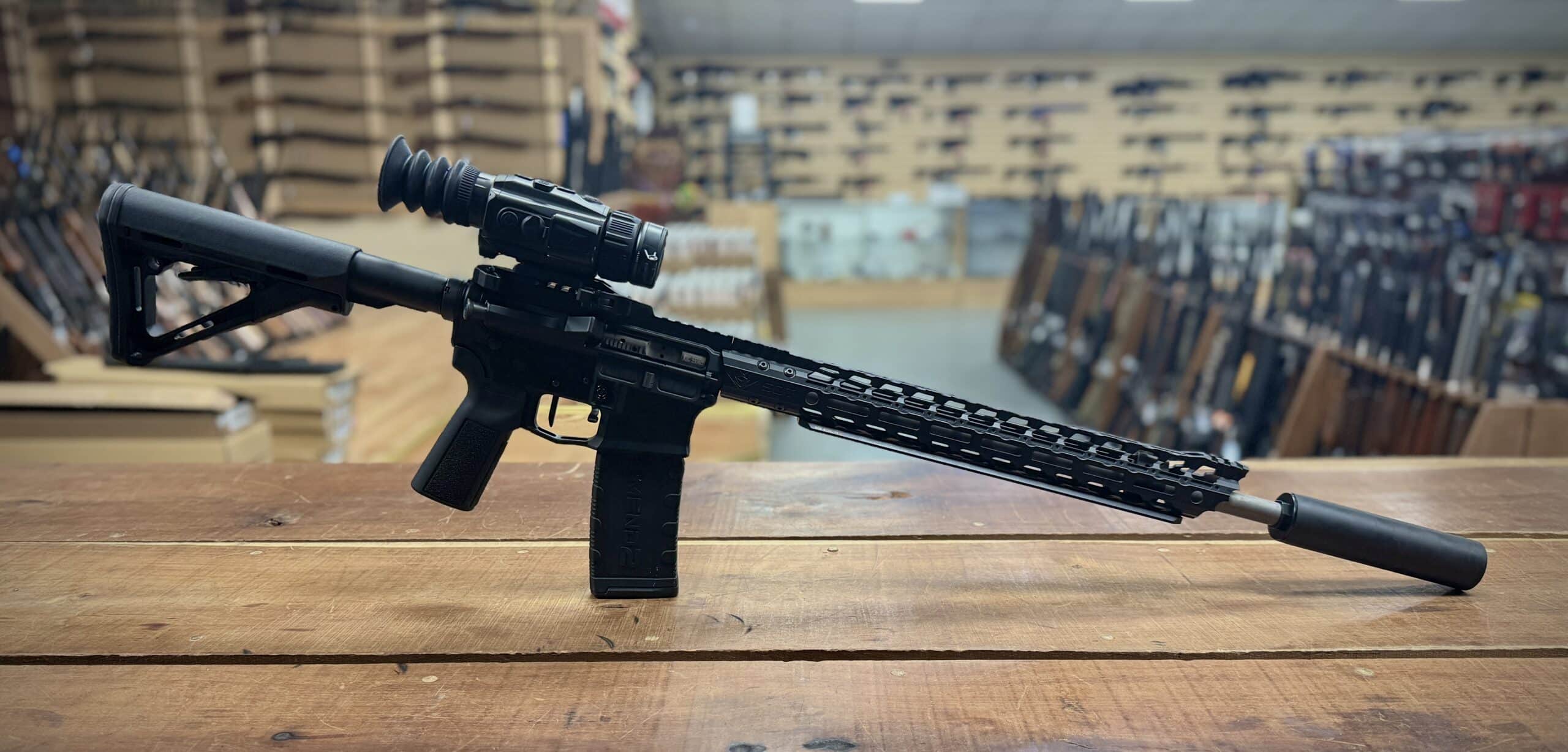 AERO PRECISION M4E1 RIFLE WITH RIX STORM THERMAL SCOPE & CMMG ZEROED 30 - Image 5