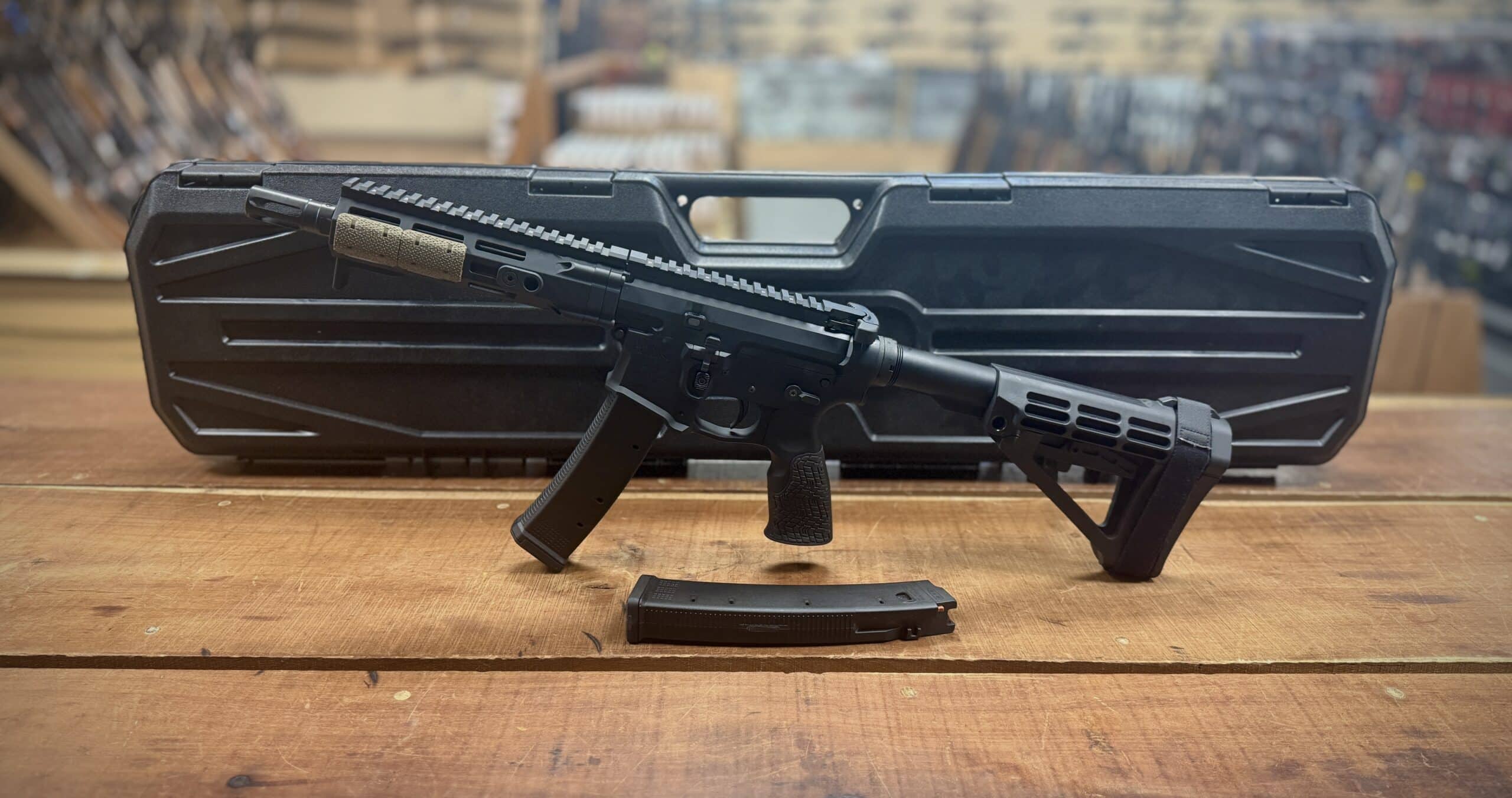 DANIEL DEFENSE PCC 9MM WITH FORCED RESET SAFETY & 2 MAGAZINES & CASE