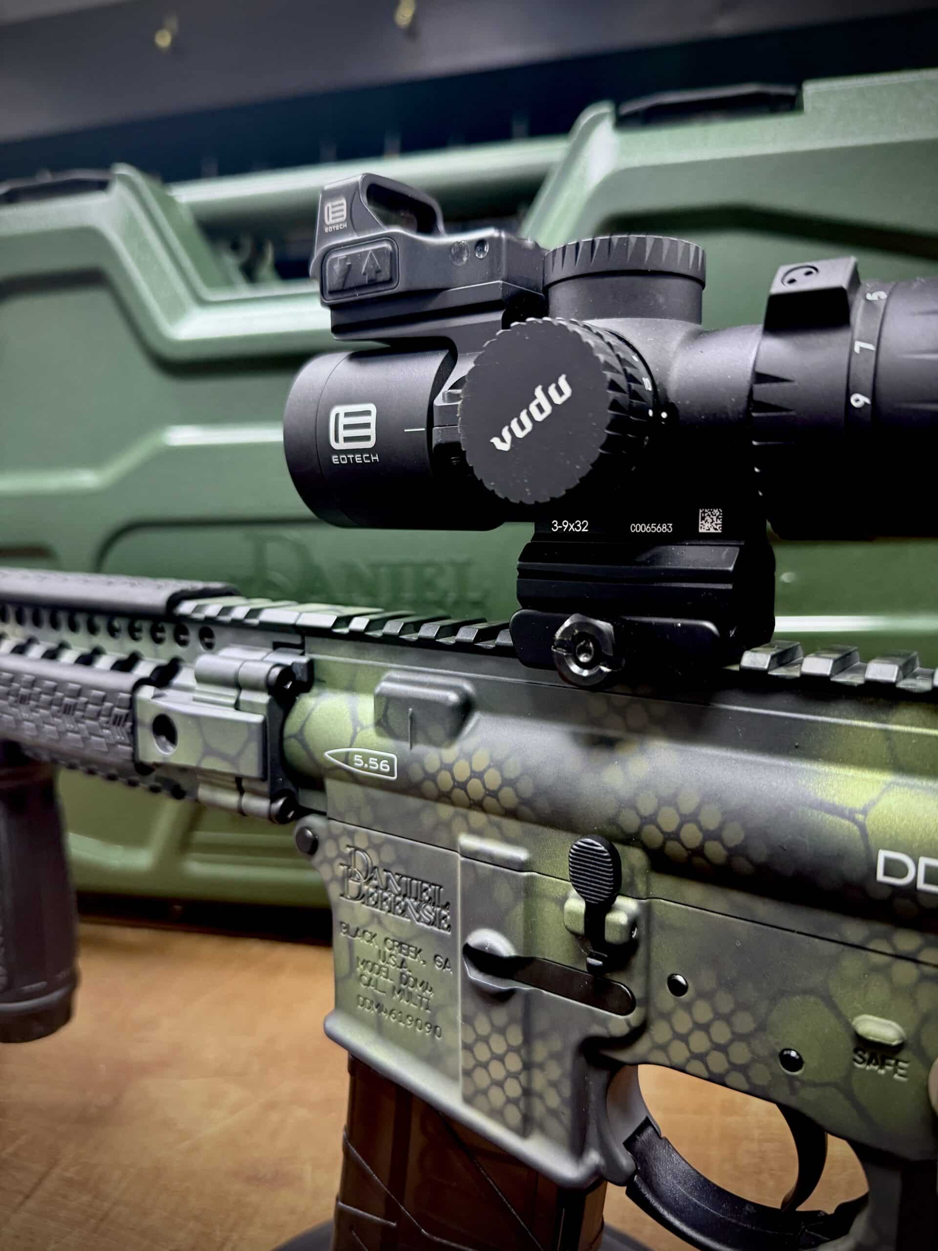 DANIEL DEFENSE DDM4 V9 5.56 CROCODILE WITH EOTECH VUDU - Image 2