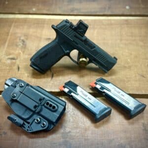 SIG P365 X WITH HOLOSUN EPS CARRY OPTIC & 3 MAGS & HOLSTER