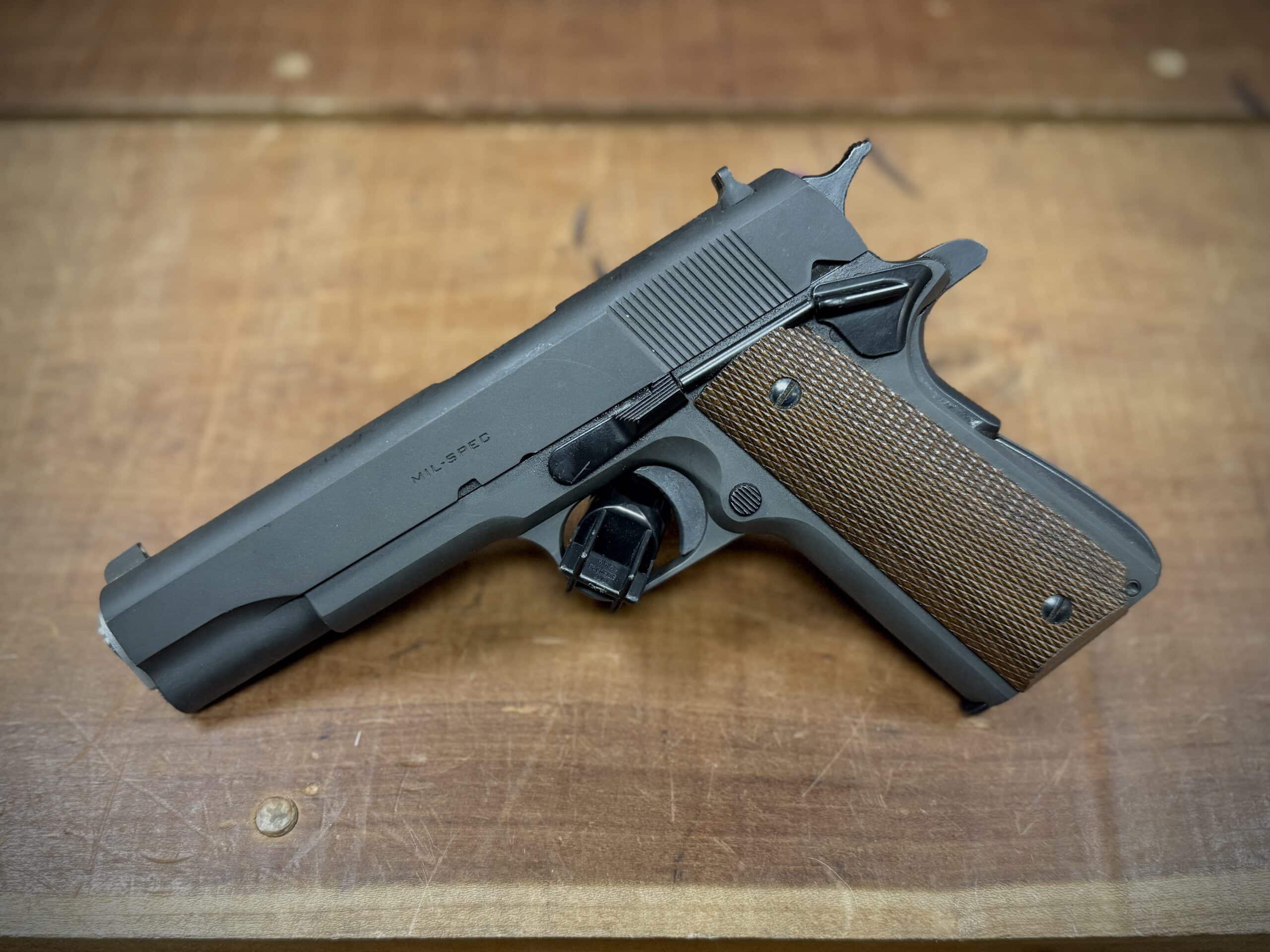 PREOWNED SPRINGFIELD 1911 MILSPEC WITH SHOULDER HOLSTER AND 6 MAGAZINES - Image 3