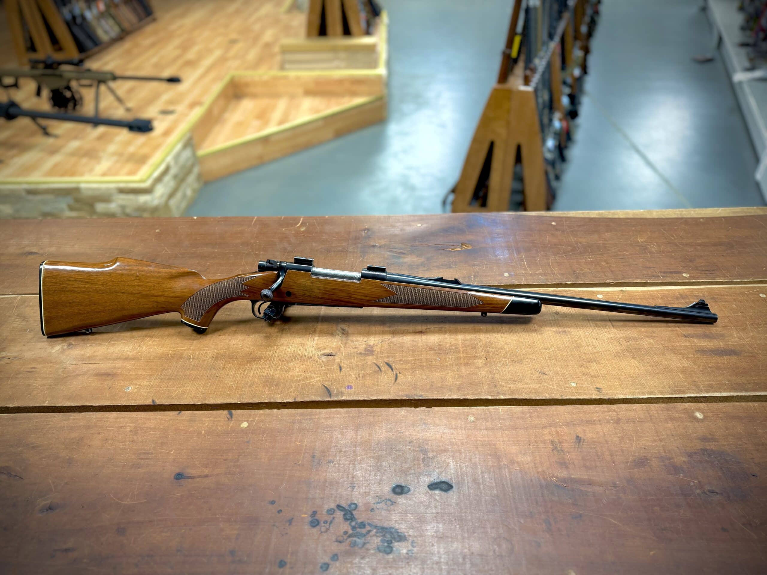 WINCHESTER MODEL 70 XTR IN 270 WIN