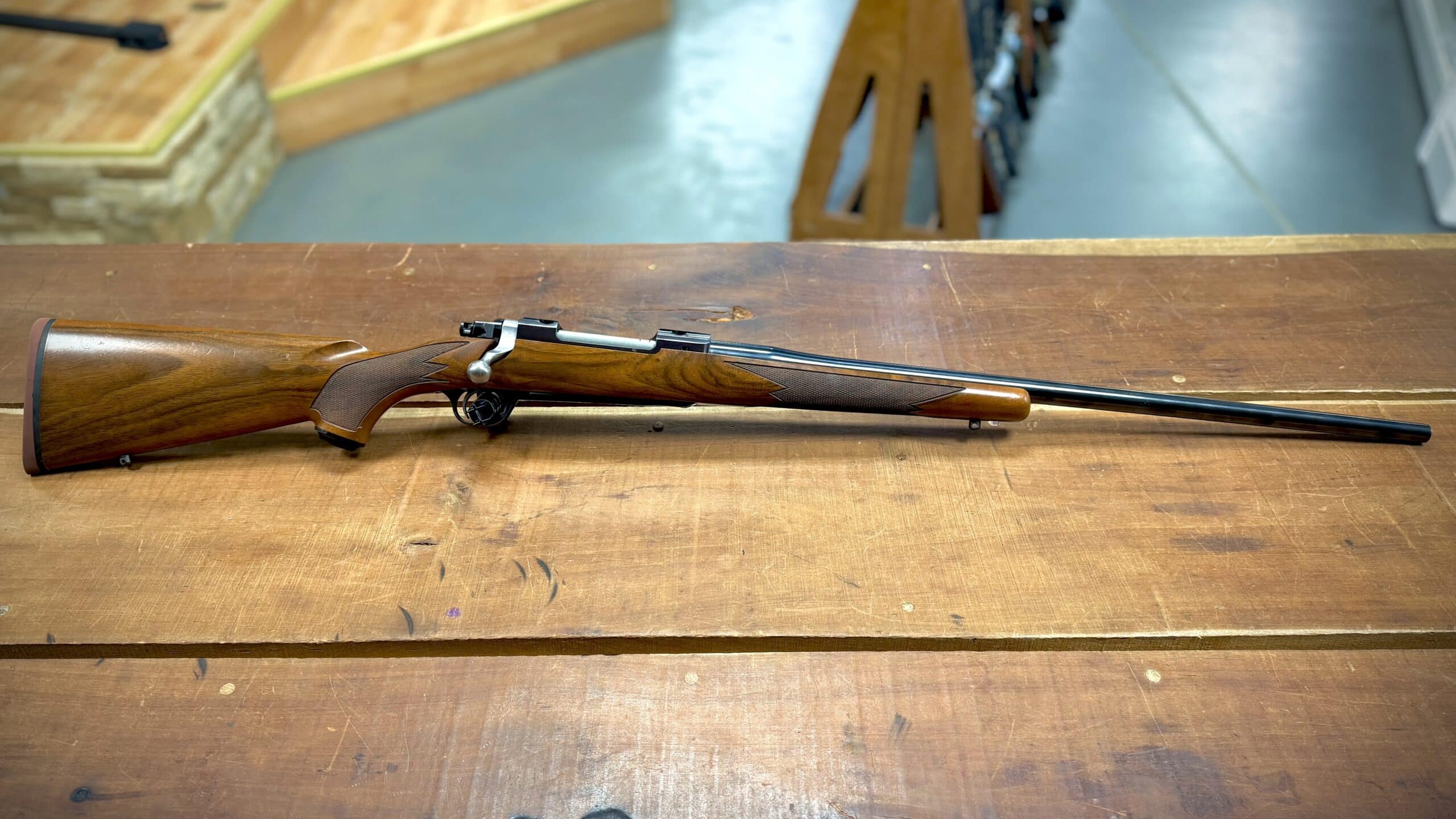 RUGER M77 HAWKEYE IN 300 WIN MAG